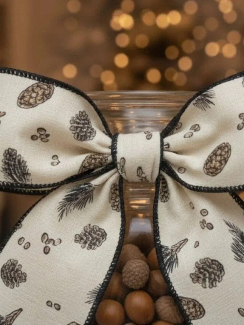 Canvas Pinecone Ribbon 4